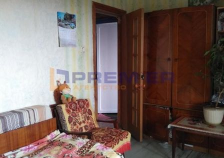 Продаётся комната в 1-комн. квартире