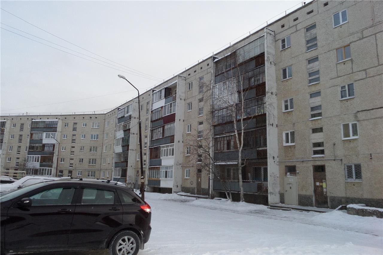 Индекс зеленого бора. Полевской зеленый Бор 1. Зеленый Бор 1 дом 1. Зелёный Бор 1 дом 4. Магазин Домовой Полевской зеленый Бор.
